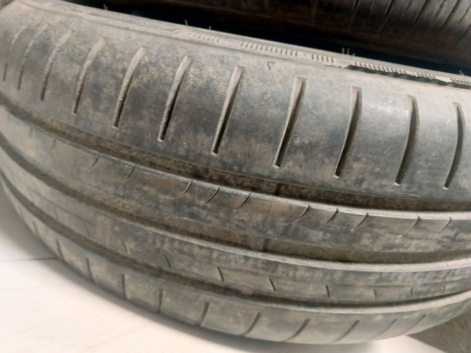 Продам шины R15 195/60