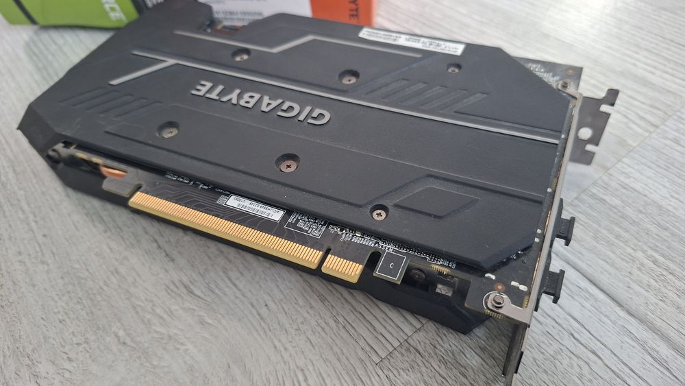 placă video Gigabyte GeForce GTX 1660 Ti OC 6GB GDDR6,