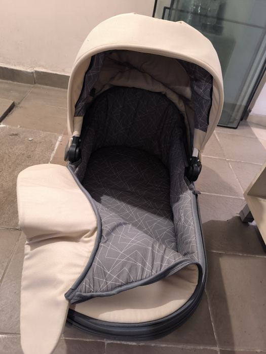 Бебешка количка Anex m/type 3 in 1