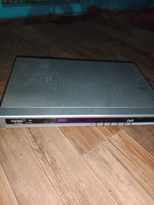 Продам спутниковый ресивер SVEC A8  пульта нет  состояние хорошее