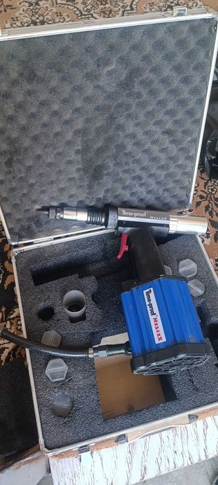 Заклёпочник пневматический M2312X Fasty для резьбовых заклёпок