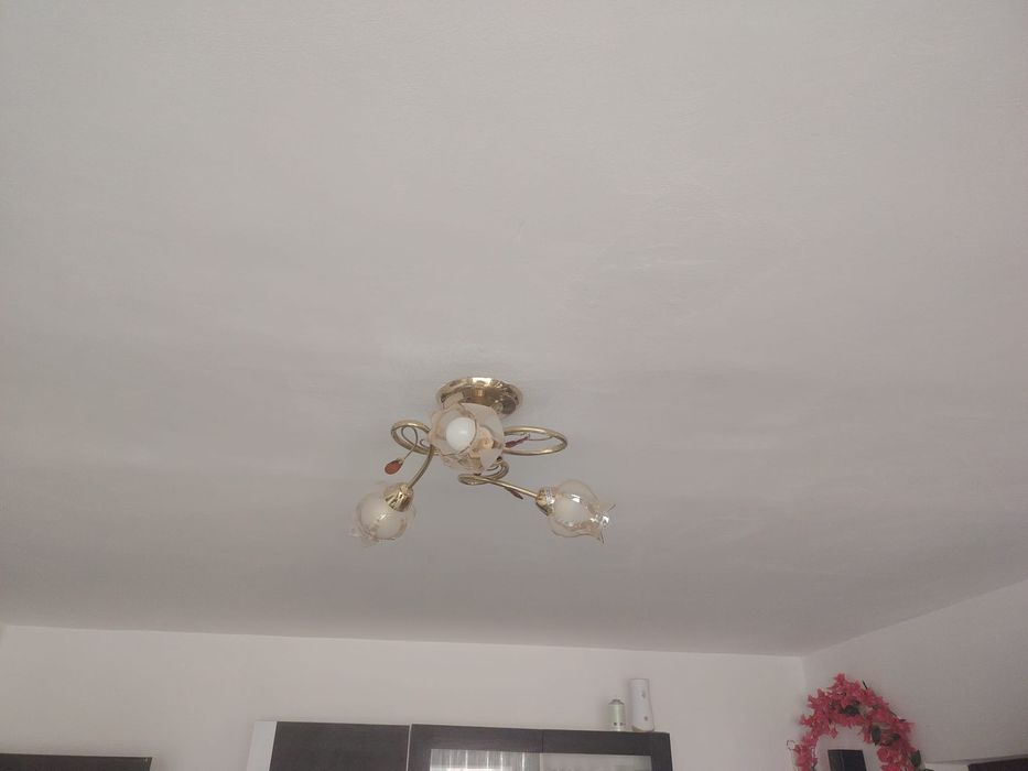 Vând candelabru stare foarte buna