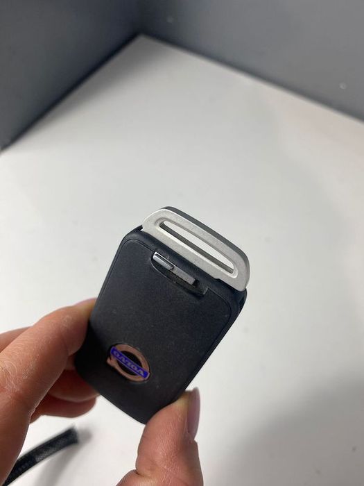 Cheie cu sistem keyless VOLVO S60 V60 XC60 S80 V70 XC70 2008+