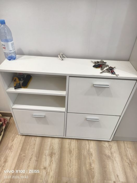 Тумба для обуви.