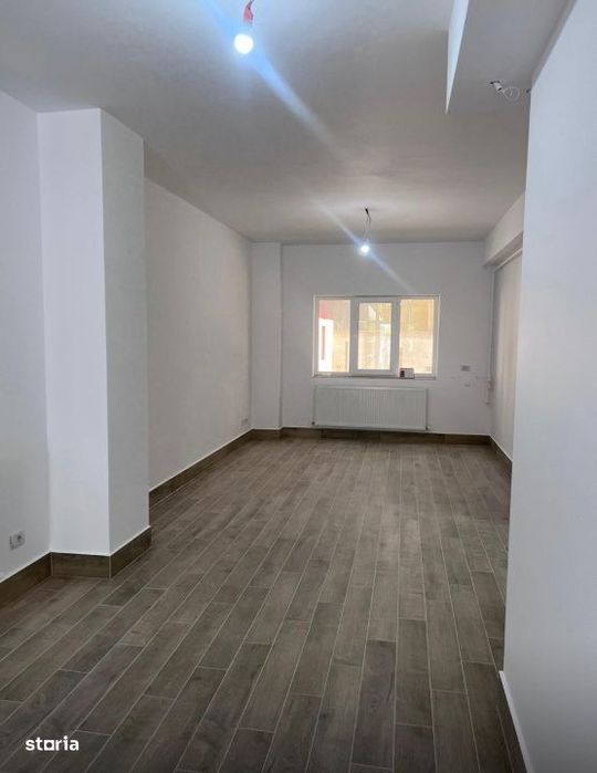 Spatiu comercial, 55 mp ,destinatie multipla, Radauti