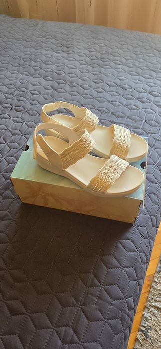 Сандали Skechers