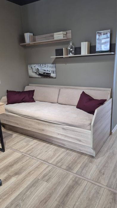 Кровать с подьемным механизмом, фабрика Дятьково, очень качественная!