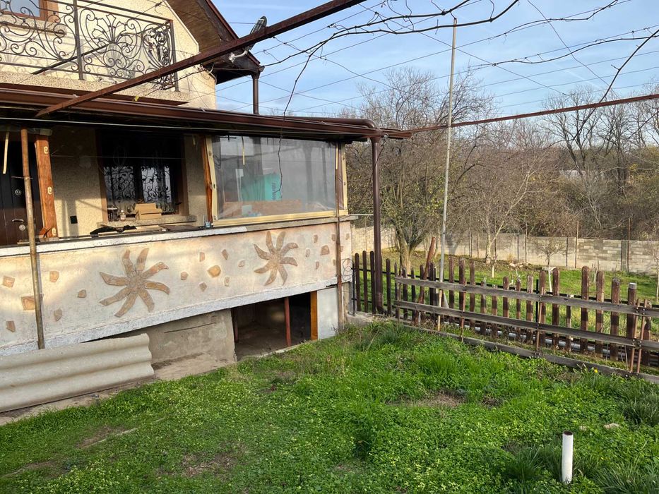 Продава се Къща в Казанлък - 100 кв.м за 765 €/кв.м - Снимка #5