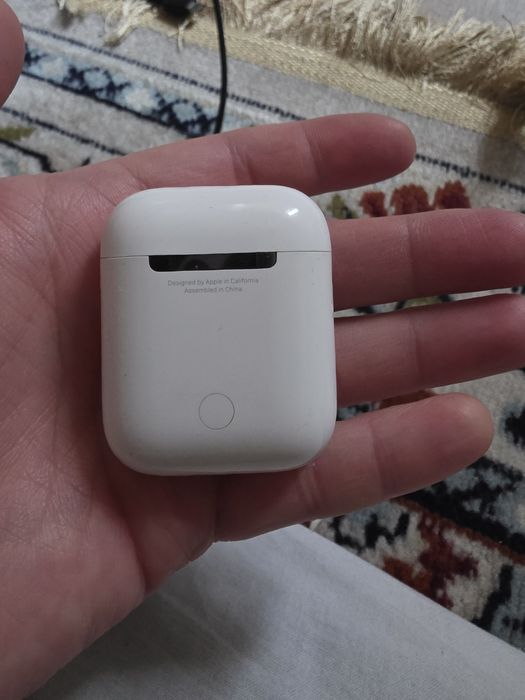 Продам airpods 2