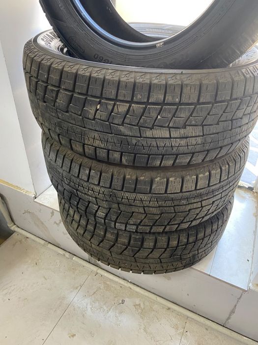 Зимние шины комплект 215/55/17