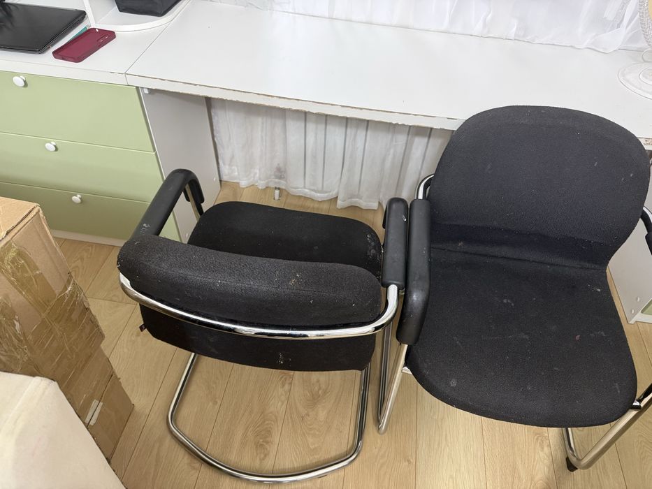 Продам 2 стула 5000