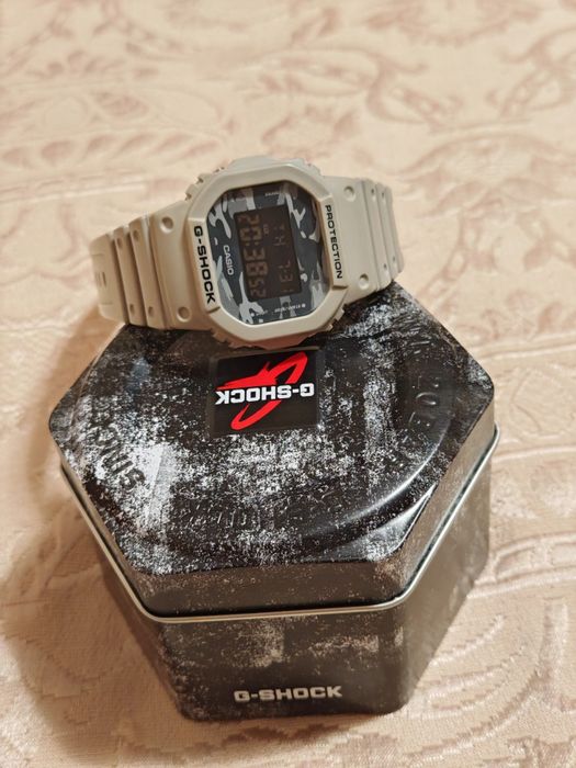 Casio g-shock dw 5600 ca