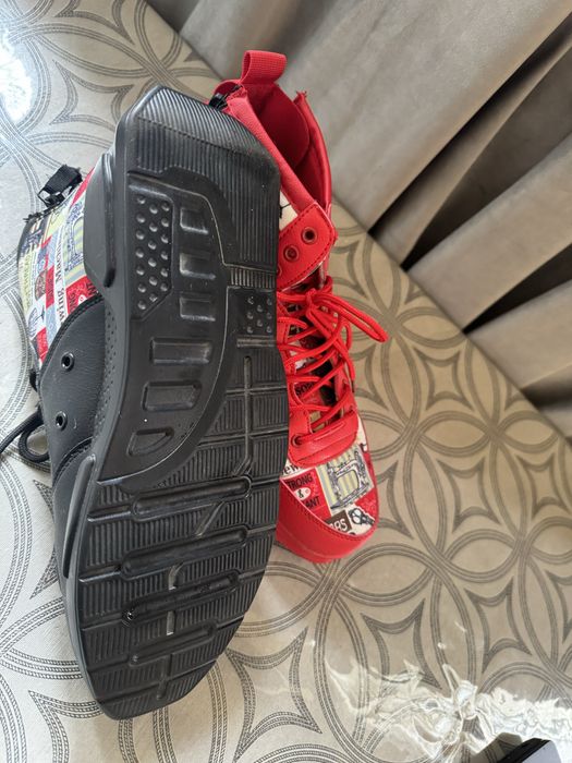 Кроссовки 44 размер