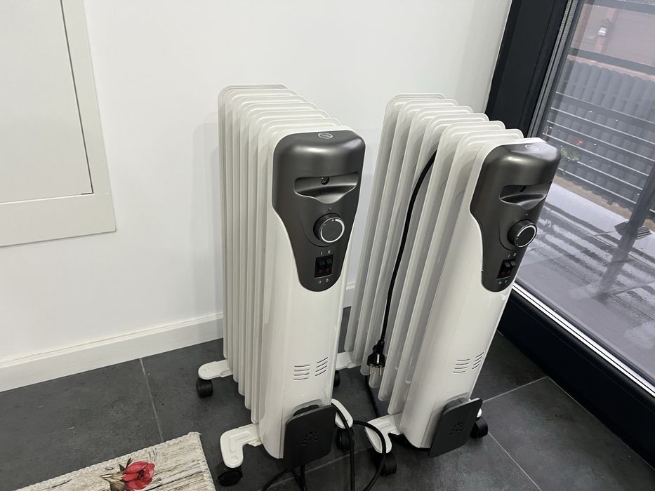 Vand doua calorifere electrice