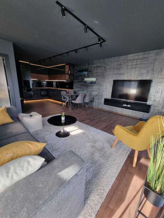 Тристаен апартамент