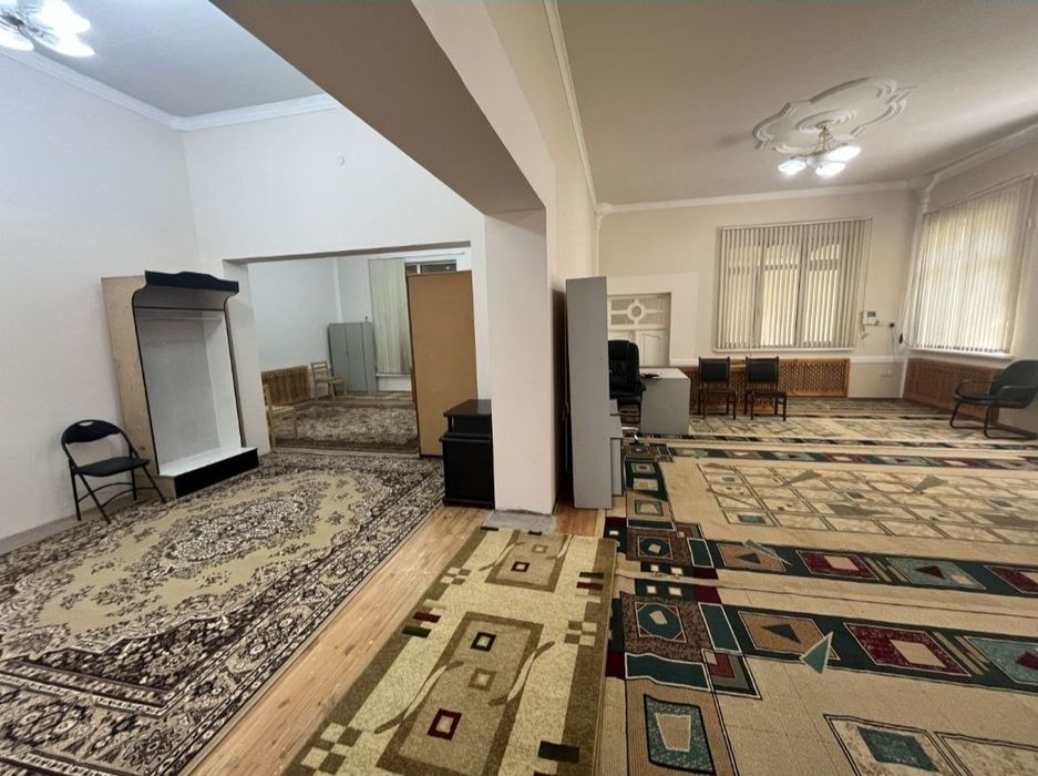 Нурафшон куча. Шайхантахурский район офис 3 комнат 100м2!
