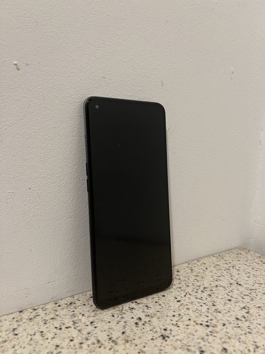 Vand/ Schimb Oppo A94 Pentru Piese