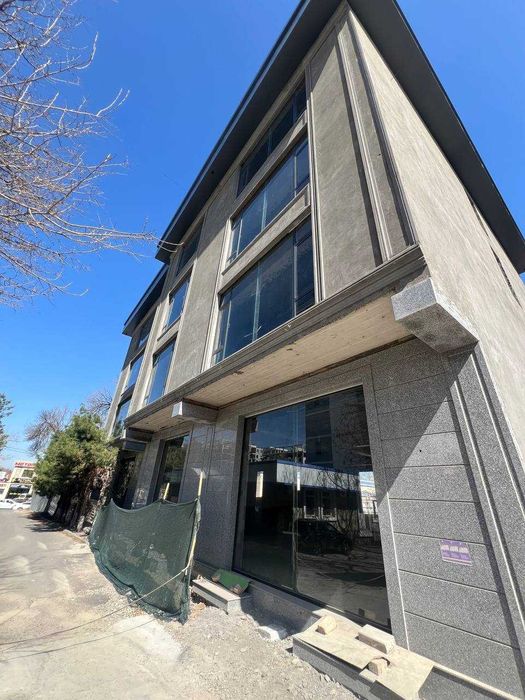 Сдаётся здание - под школа, клиника