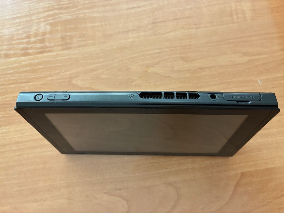 Nintendo Switch  V1 2017 година, само таблет-конзолата