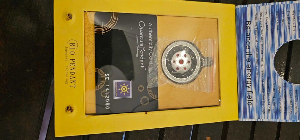 colier energetic nou cu card pendant