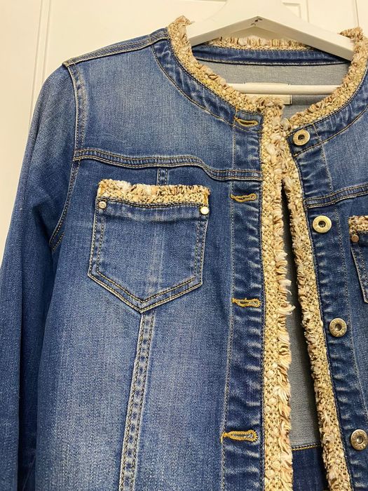 Продам стильную джинсовую куртку