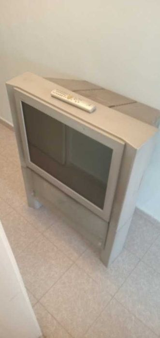 SONY FD Trinitron