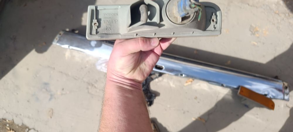 Поворотники toyota surf