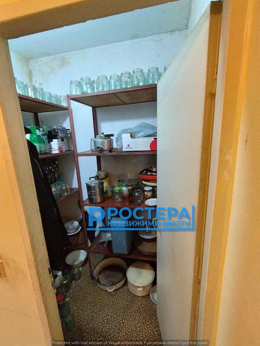 Продава се Двустаен апартамент в Търговище, Запад 3 - 75 кв.м за 871 €/кв.м - Снимка #16