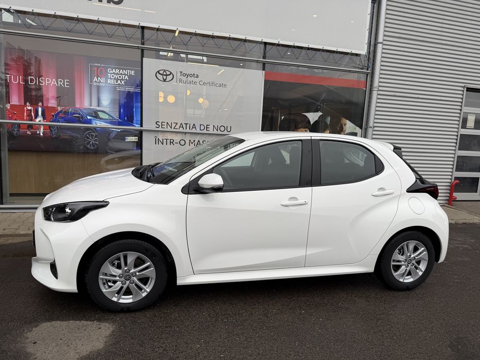 Toyota Yaris 2025 1.5 Hybrid Eco HYB