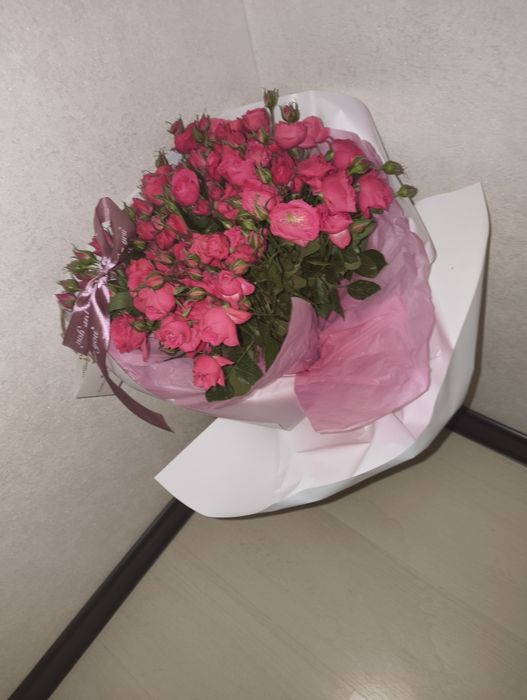 Хризантемы и розы кустовые