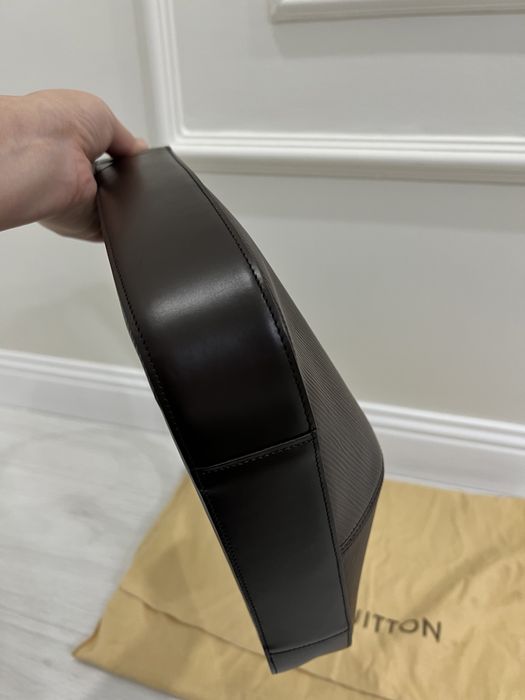 Сумка Louis Vuitton Reverie