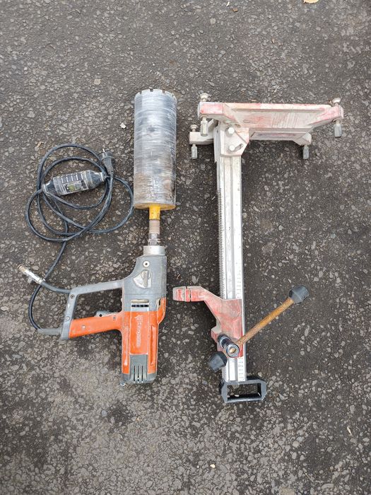 Mașină de carotat Husqvarna