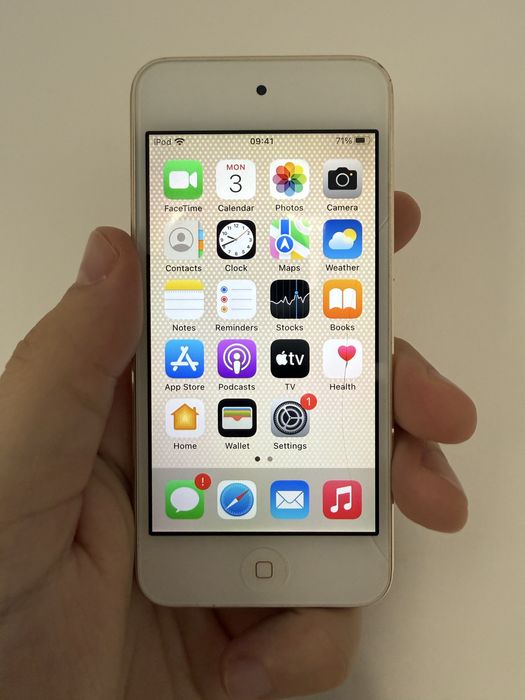 iPod touch 7 32 Gb gold
