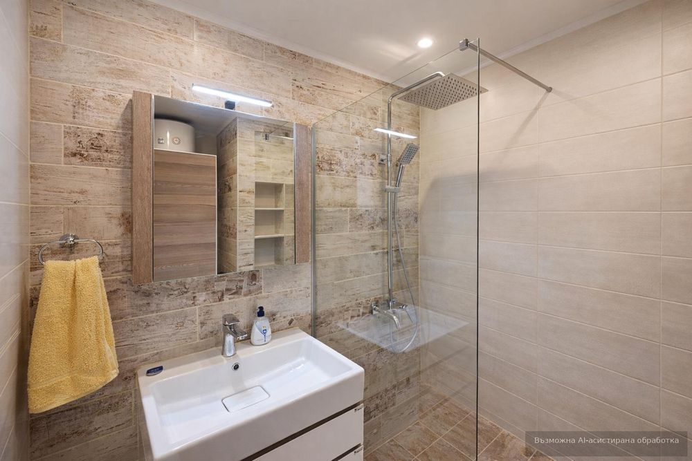 Дава се под наем Двустаен апартамент в Варна, Център - 60 кв.м за 548.25 € - Снимка #3