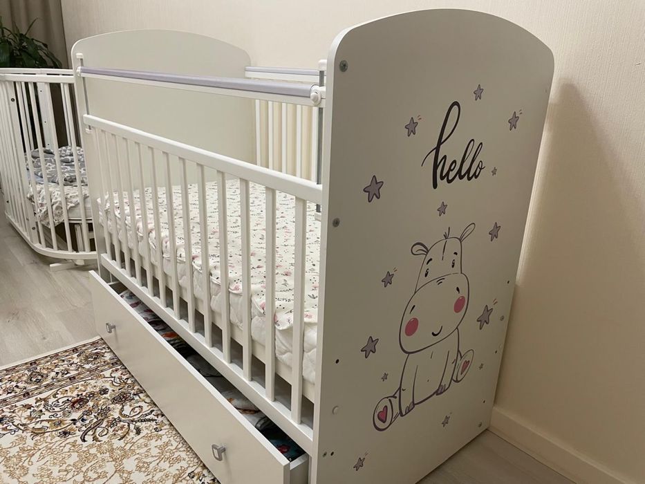 Детская кроватка