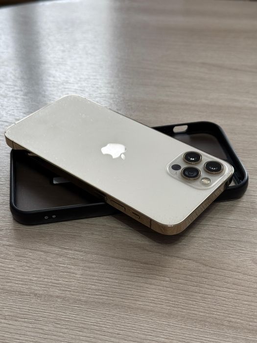 Продам iphone 12 pro