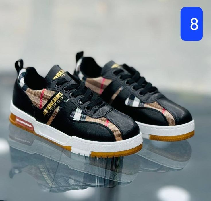 Adidasi copii model nou .