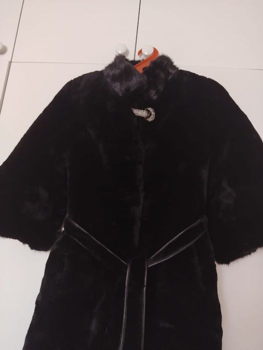 Шуба мутон и парка срочно продам!