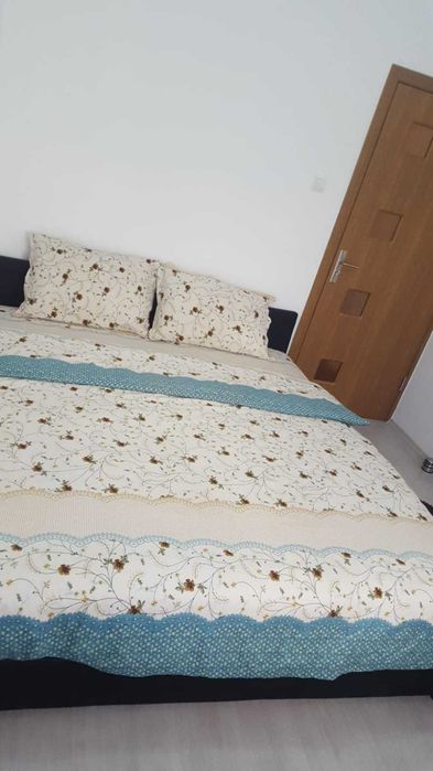 vand apartament 3 camere zona judetean astra