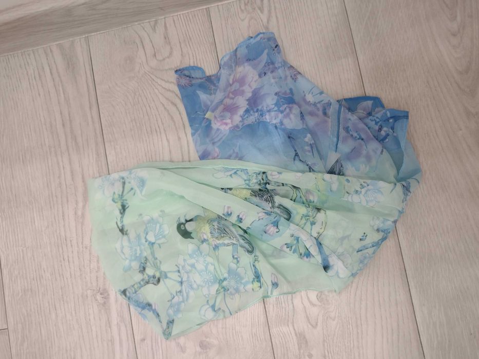 Лот дамски шалове