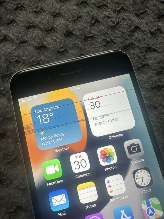 Vând Iphone 7 Plus 32gb- Silver