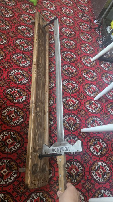 Меч для шашлыка.