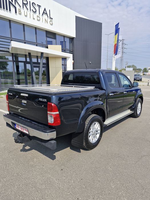 Toyota Hilux 3.0 D-4D,automată, 171cp cameră