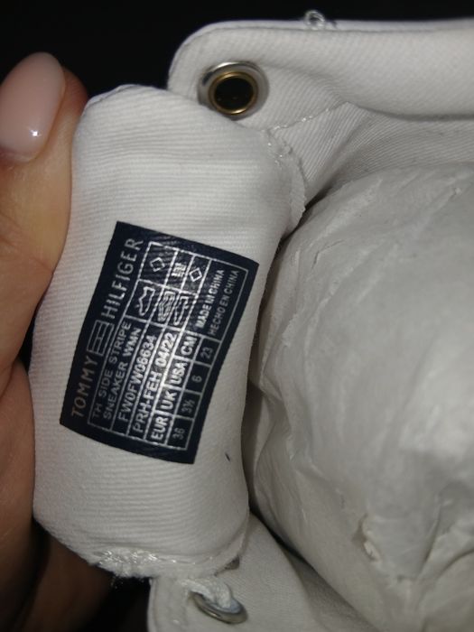 Кеды Кроссовки сатылады