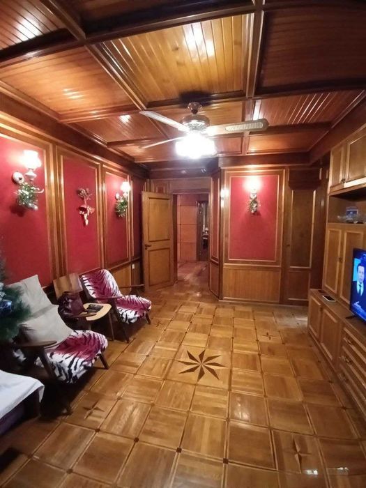 Буюк ипак йули метро 4/6/9 спец план 140м²