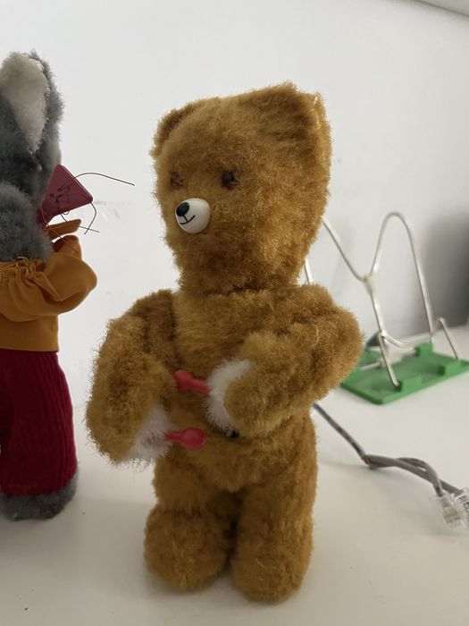 Механични играчки от 70те години