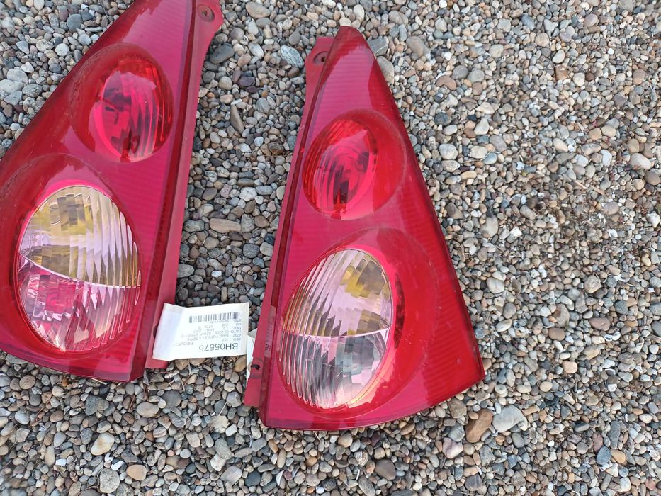 ляв и десен стоп за пежо 107 ситроен ц1 PEUGEOT 107 citroen c1