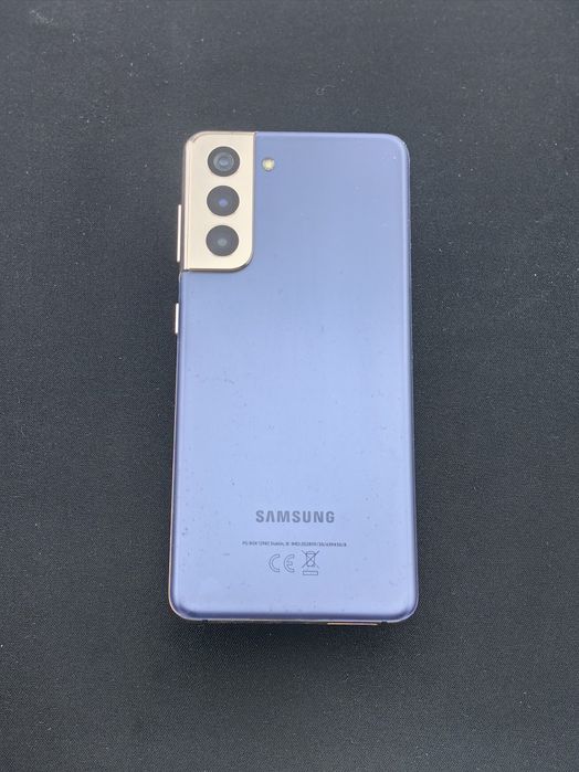 Samsung Galaxy S21  128 GB ID-apz838