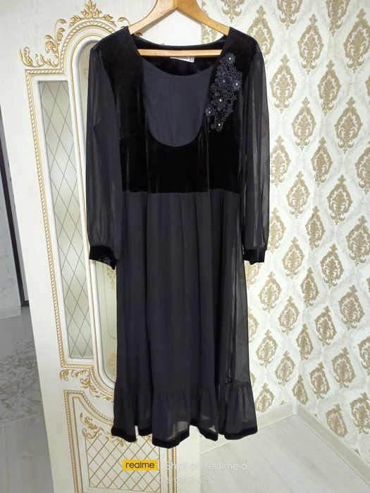 Продам платье вечернее черное