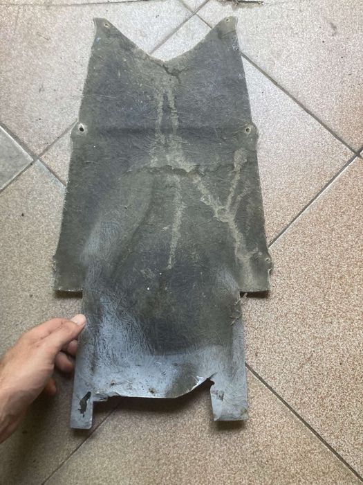 Кора за опашката Suzuki k3